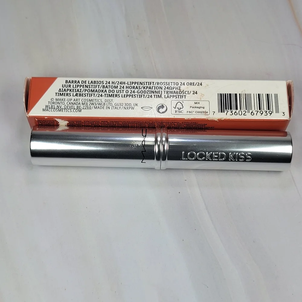 Mac Locked Kiss 24H Lipstick in Mischief BNIB